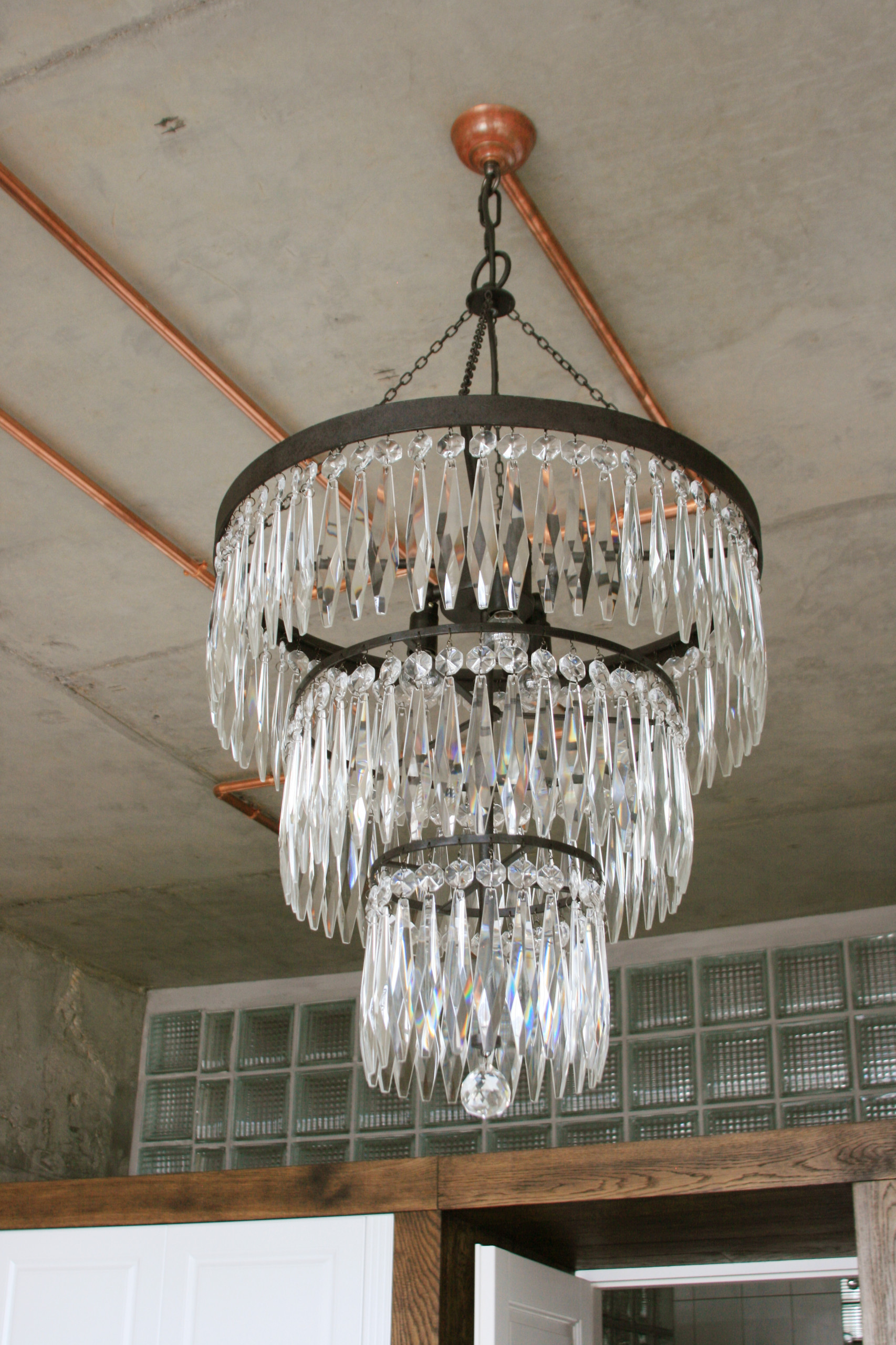 Houzz тур: Бетон, стекло и медные трубы в необычной московской квартире