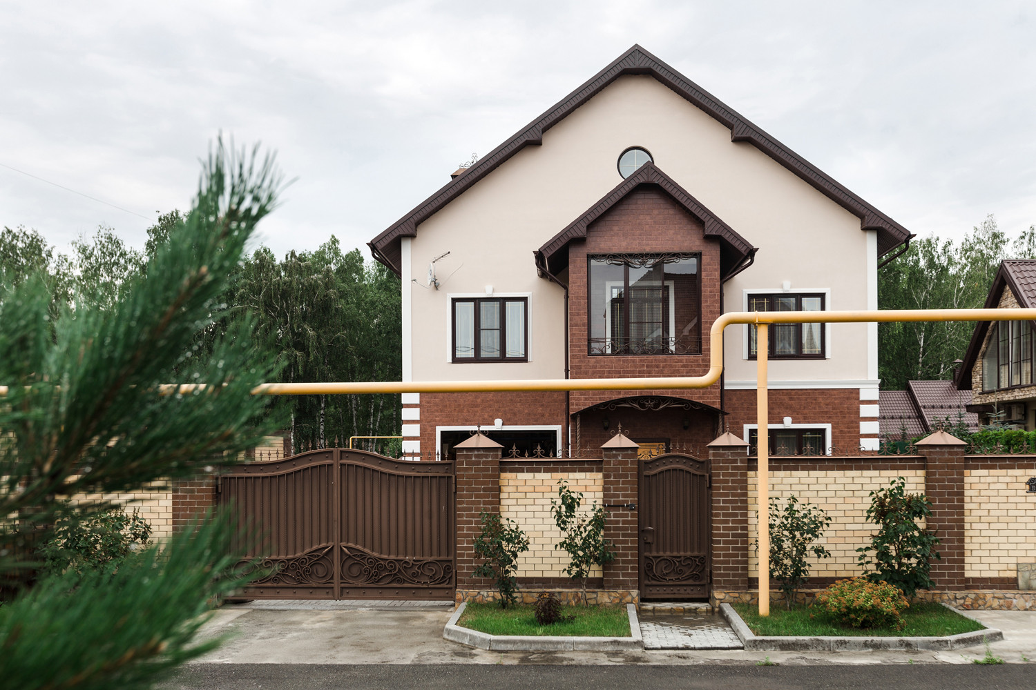 Экстерьер загородного дома