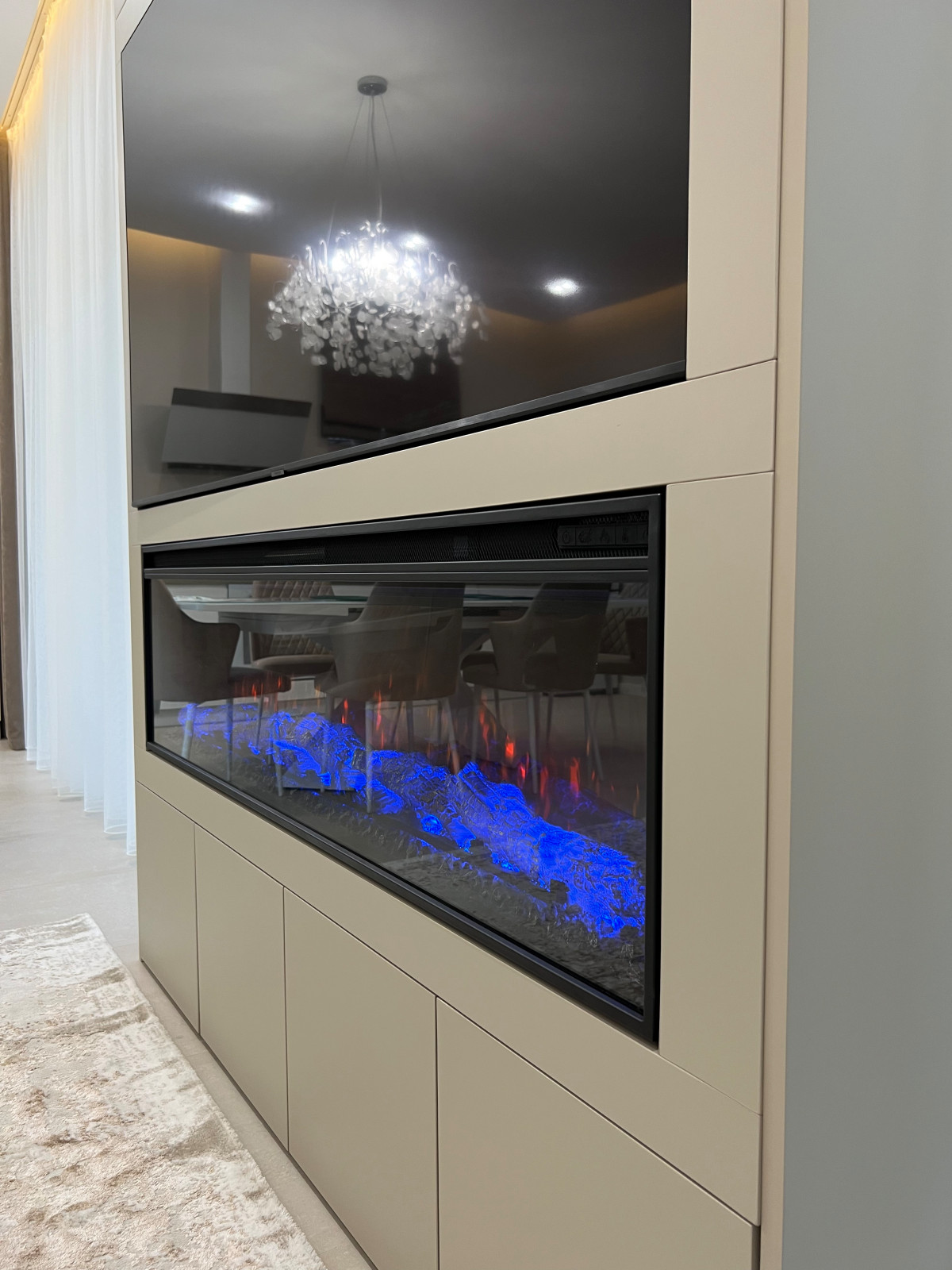 Обложка проекта: ТВ-зона с биокамином