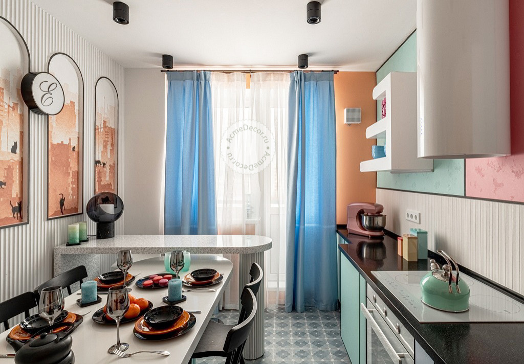 Квартирный вопрос: Кухня с отражениями