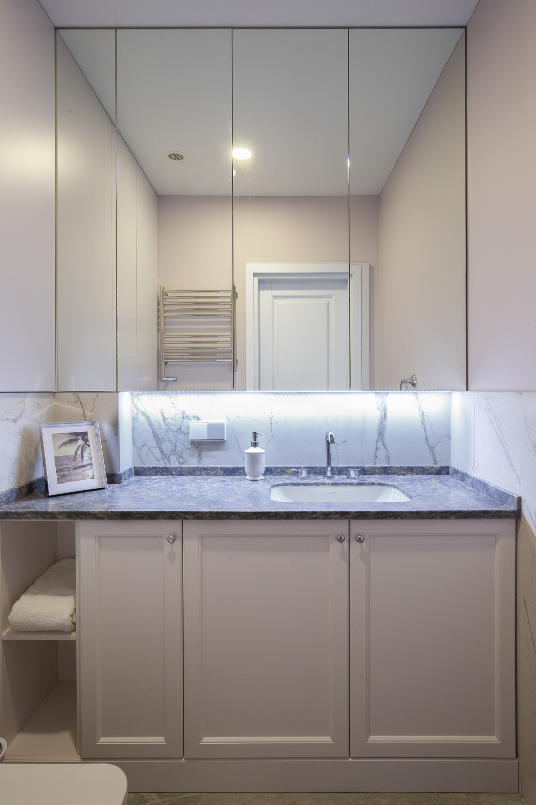 Обложка проекта: Апартаменты в центре Санкт-Петербурга