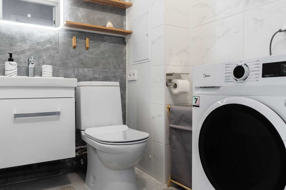 Парадный ансамбль, 2евро, 32м2