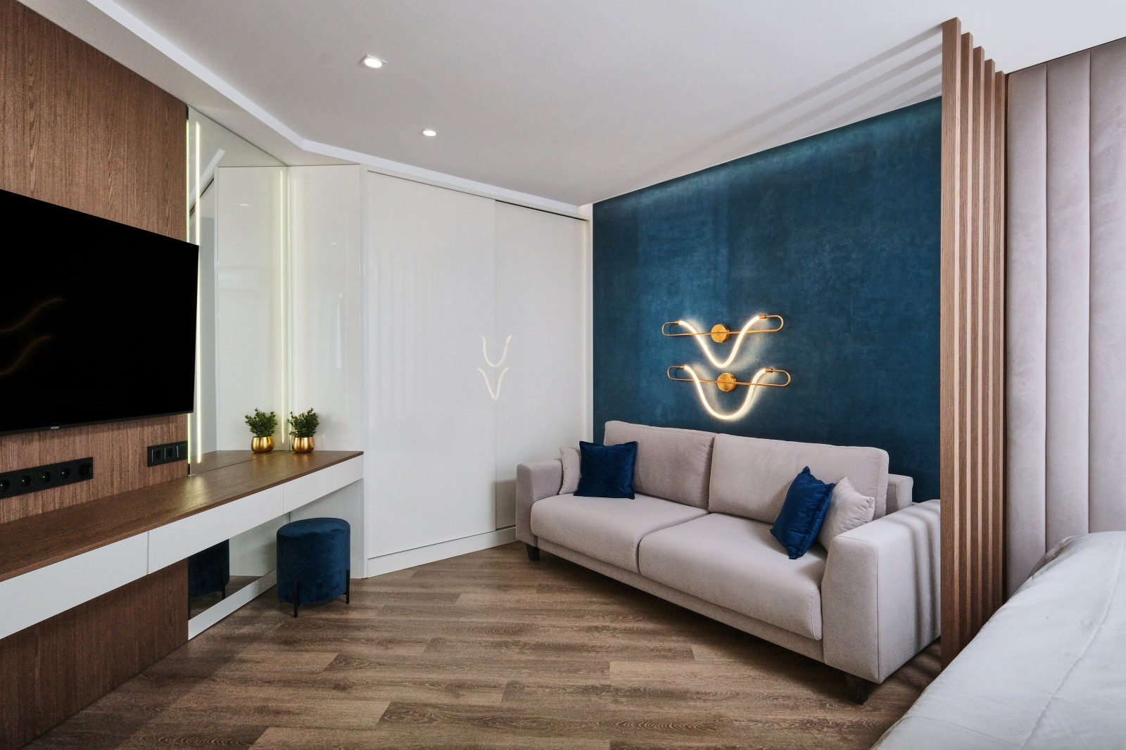 Квартира с акцентами синего ЖК  Морская Симфония