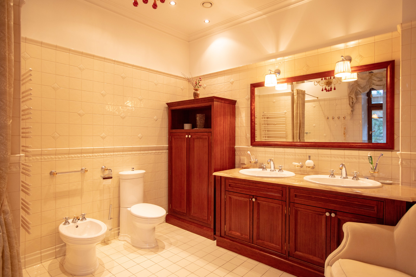 ООО "Аксиома"