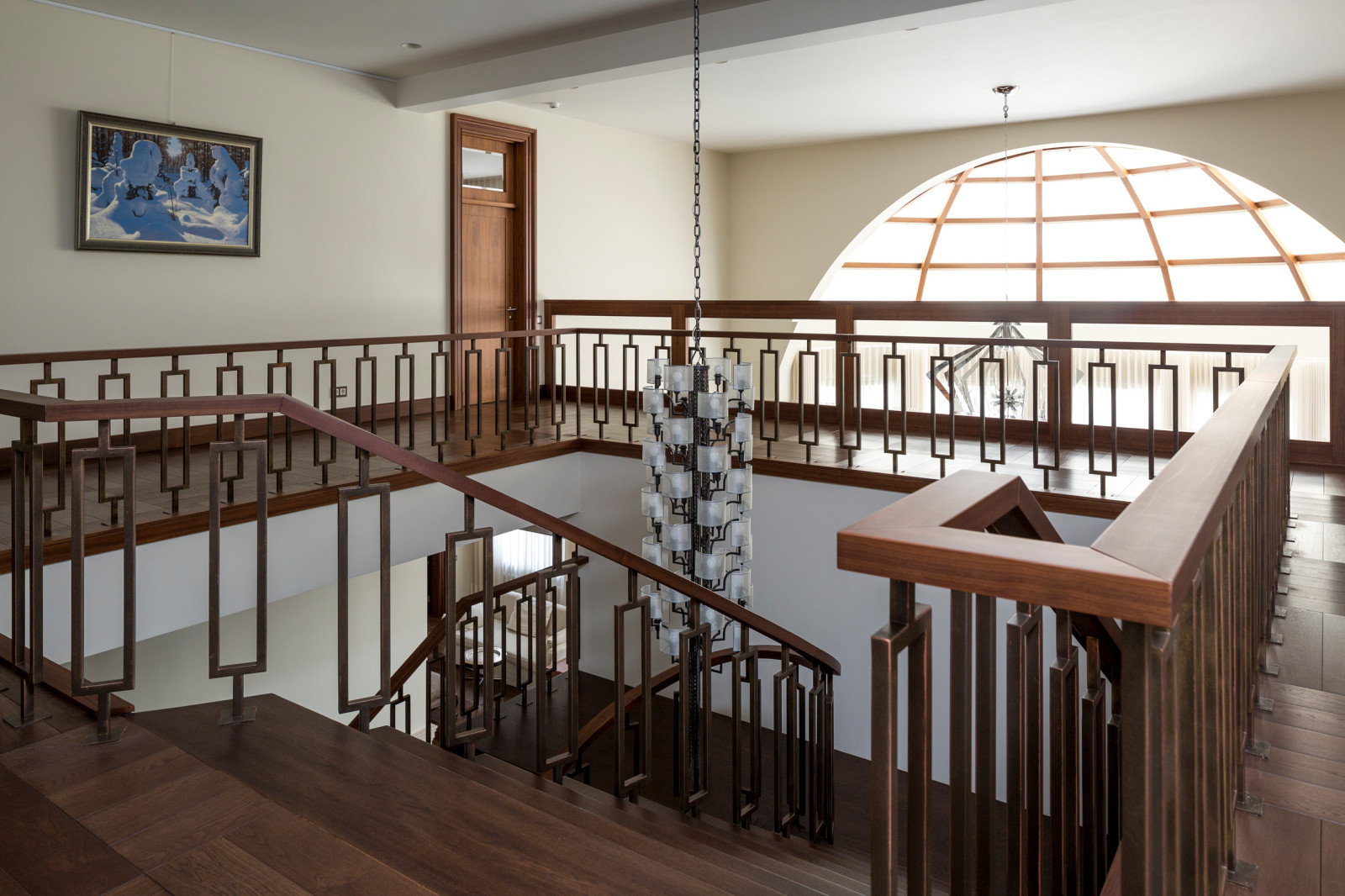 Жилой дом в Подмосковье (700 м2)