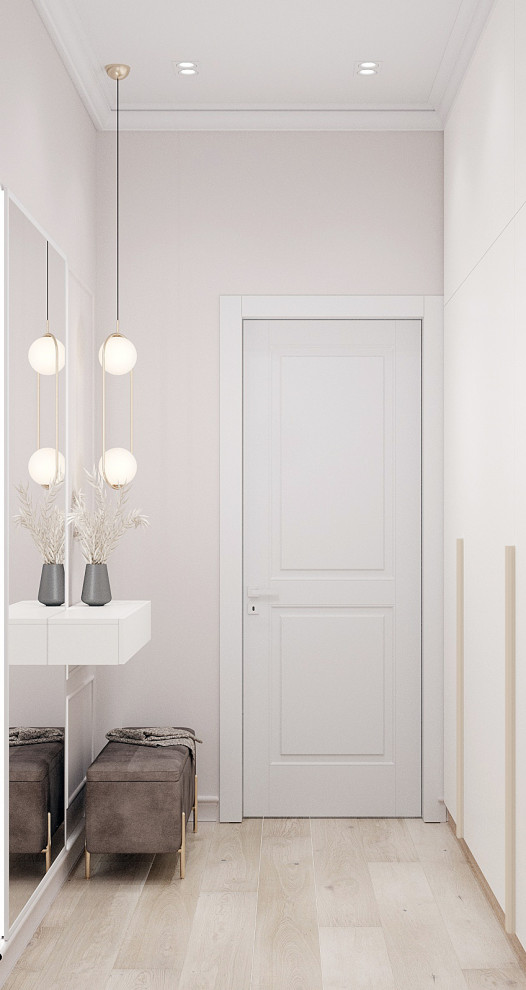 Прихожая с зеркалом в полный рост