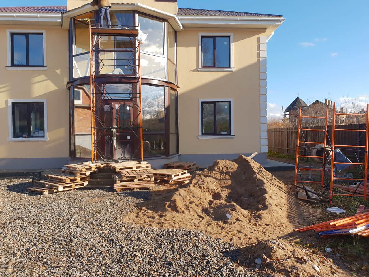 Отделка загородного дома Петродворец