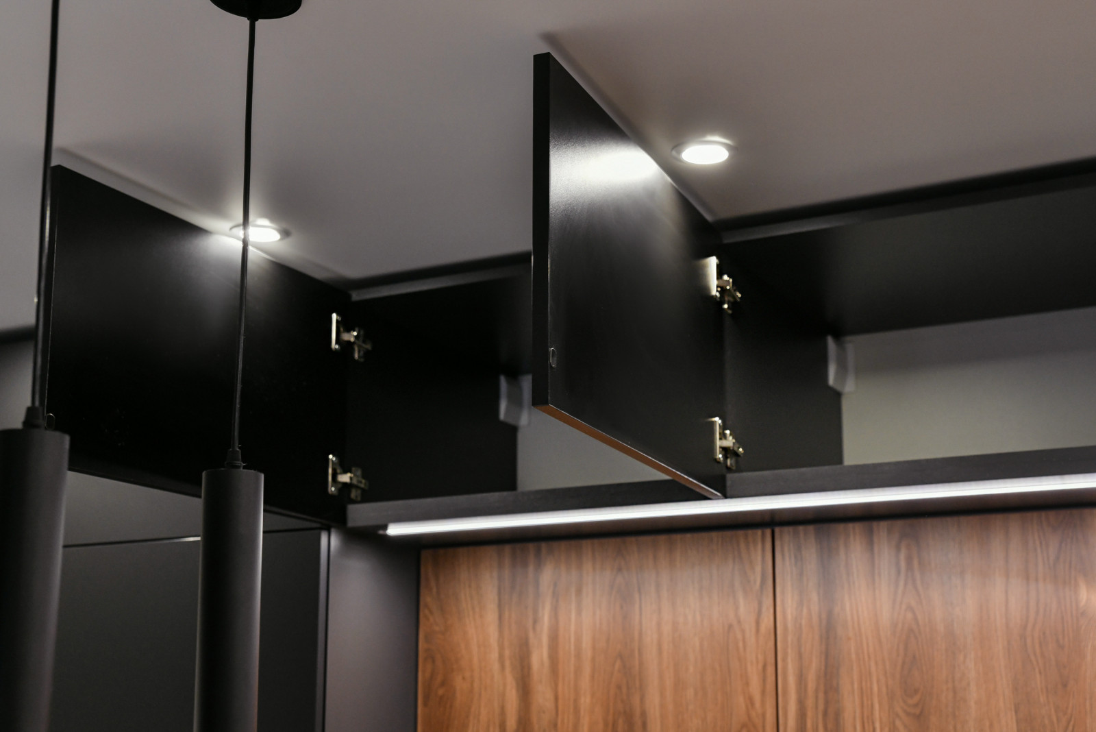 Кухня в современном стиле