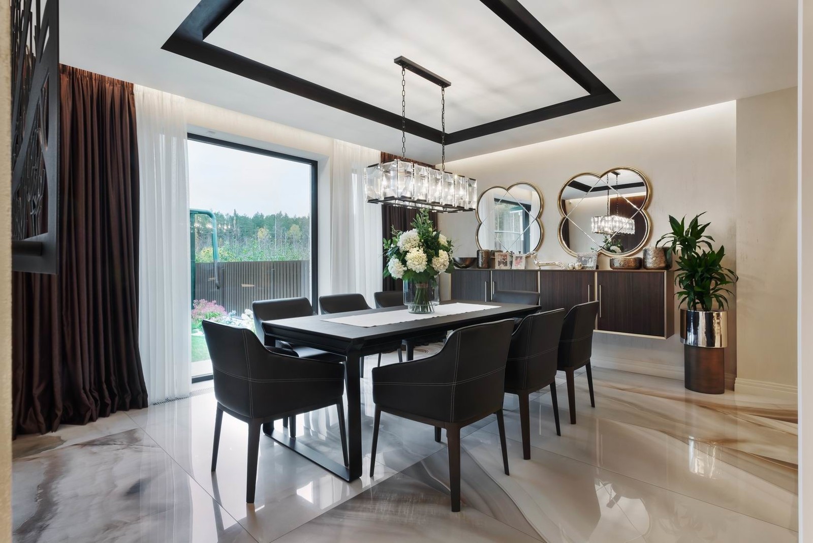 ИЗЯЩНЫЙ ШИК