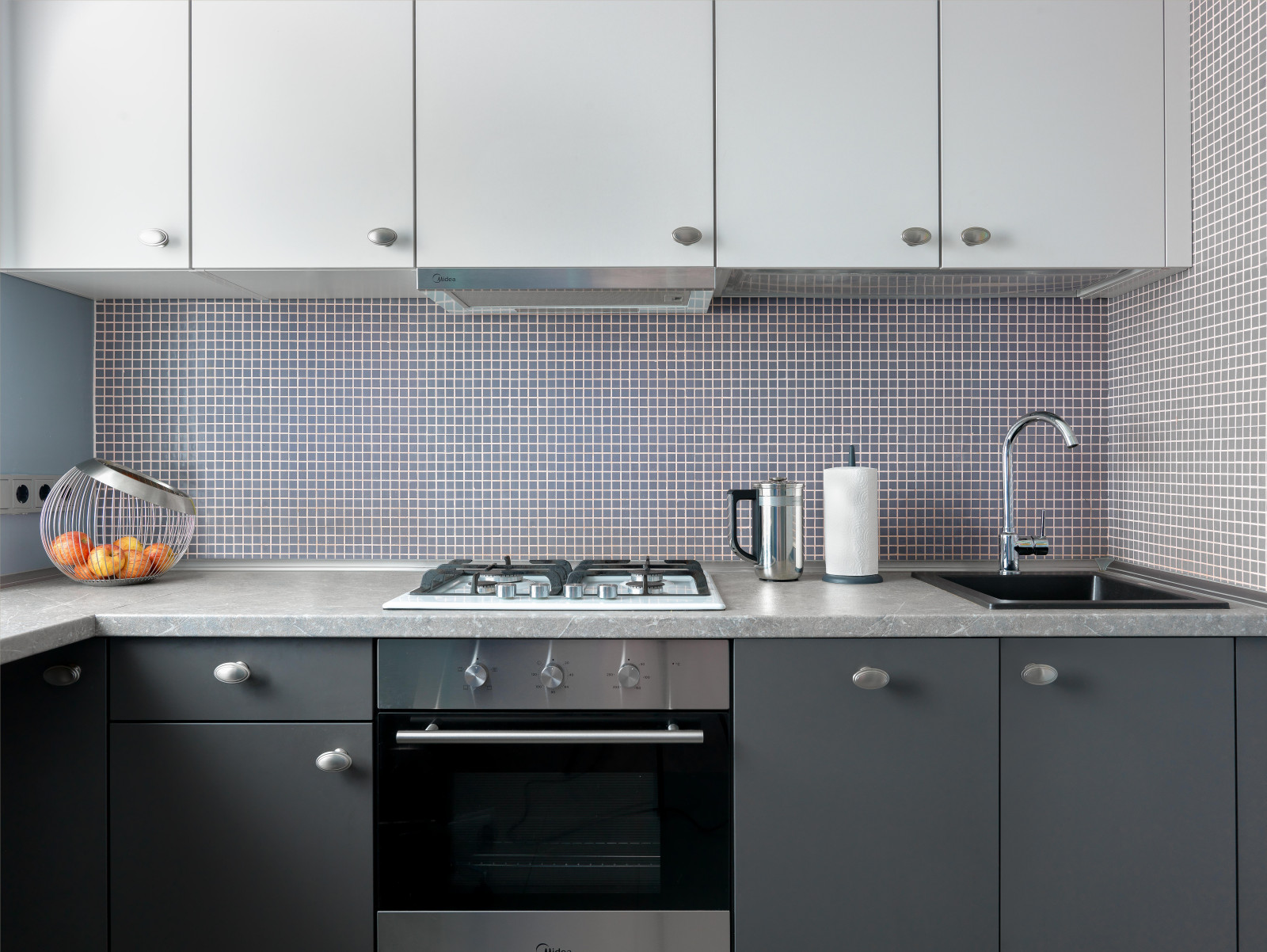 Обложка проекта: Кухня для Ларисы