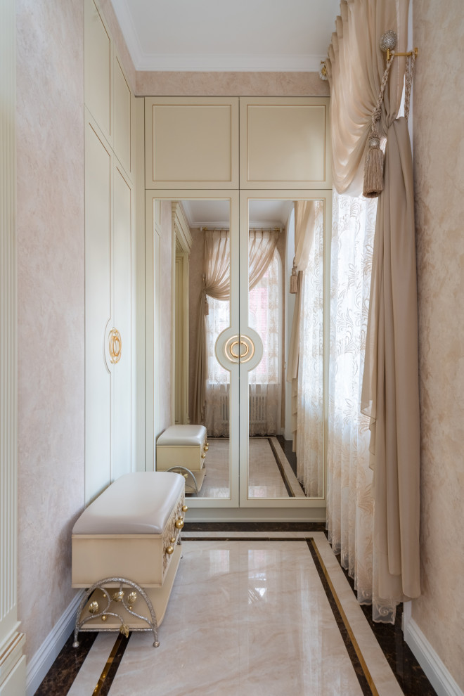 Классический интерьер частного дома