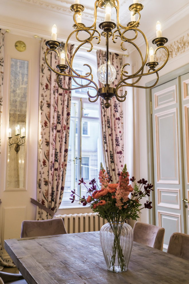 CHATEAU DE LA PETROGRADKA