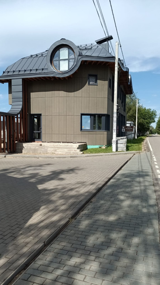 Administative building fo settlement                Администрация посёлка