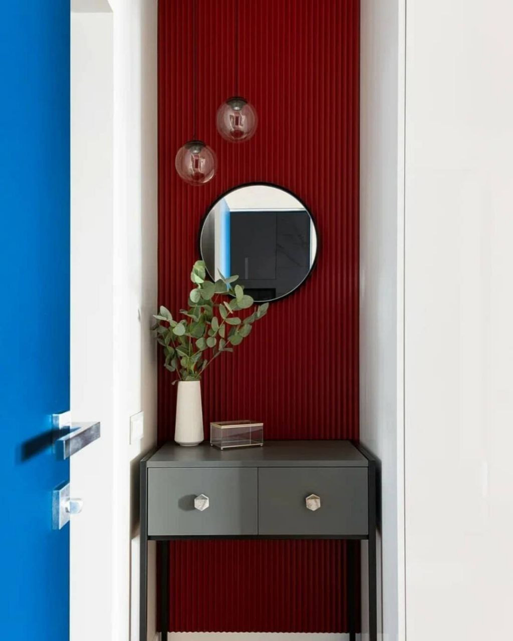 Шкафы и гардеробные