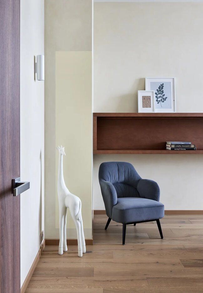 Houzz тур: Квартира с дровяным камином в старом Петербурге