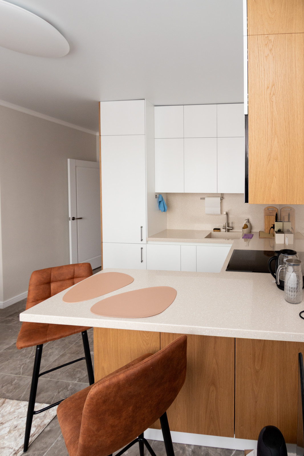 Современная кухня в минималистичном стиле