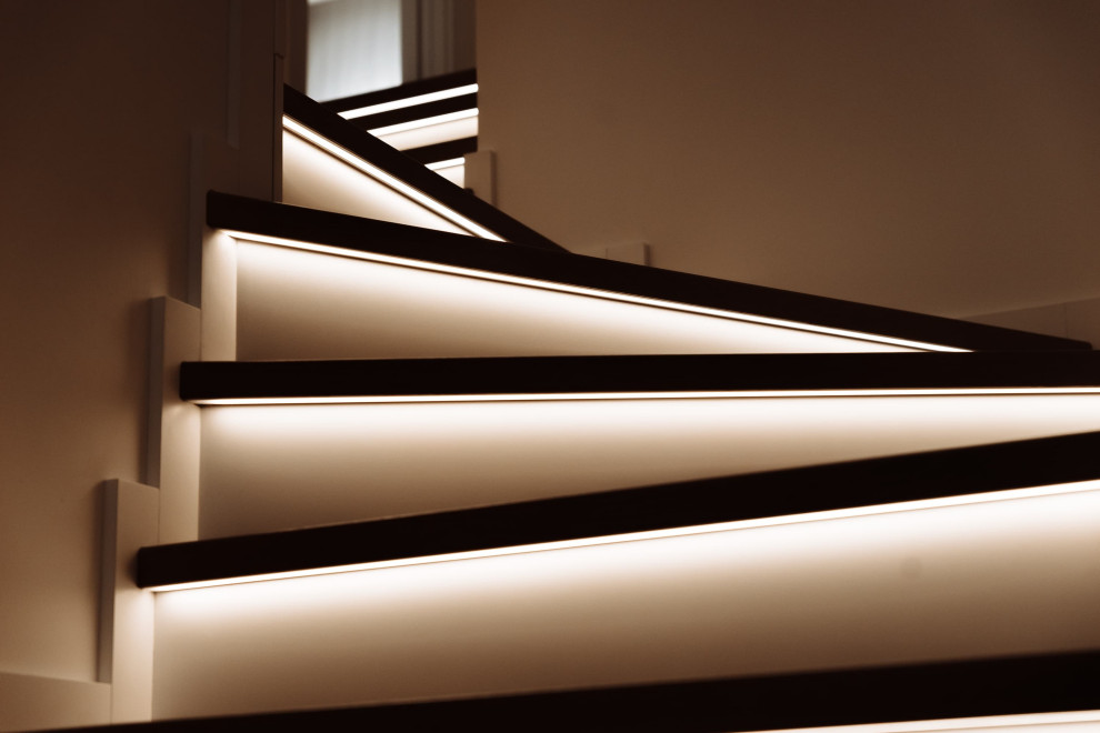 Проект 5 - Обшивка 3х этажей бетонной лестницы дубом