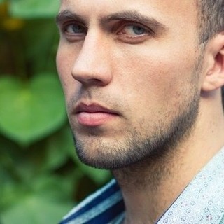 Максим Коваленко