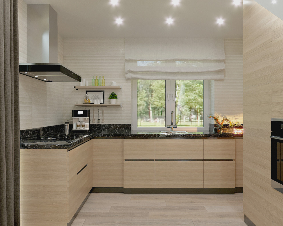 ДОМ СО ВТОРЫМ СВЕТОМ