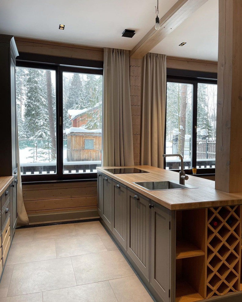 Кухня в загородный дом