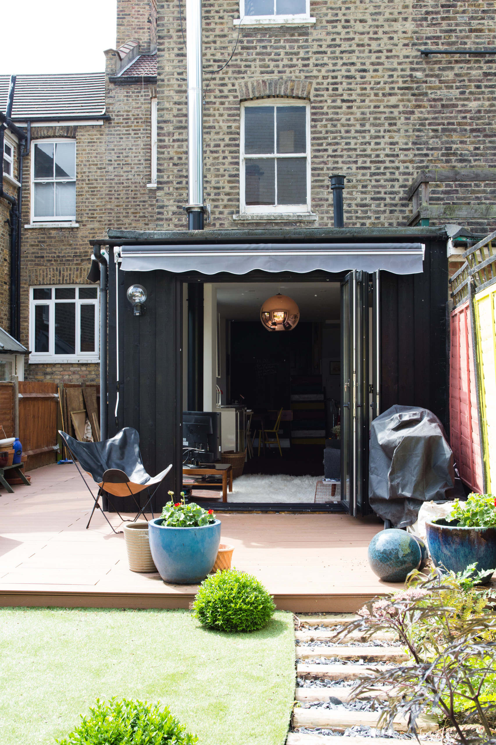 Houzz Британия: Винтаж и Мондриан в лондонской квартире