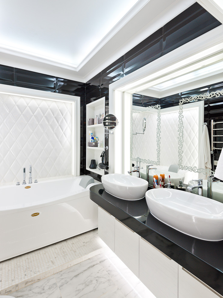 "неоклассический контраст" 2х уровневая квартира