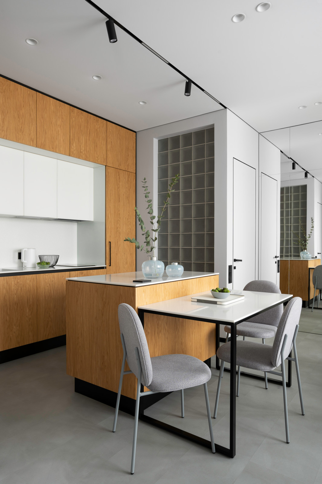 Обложка проекта: Небо 9 Соло