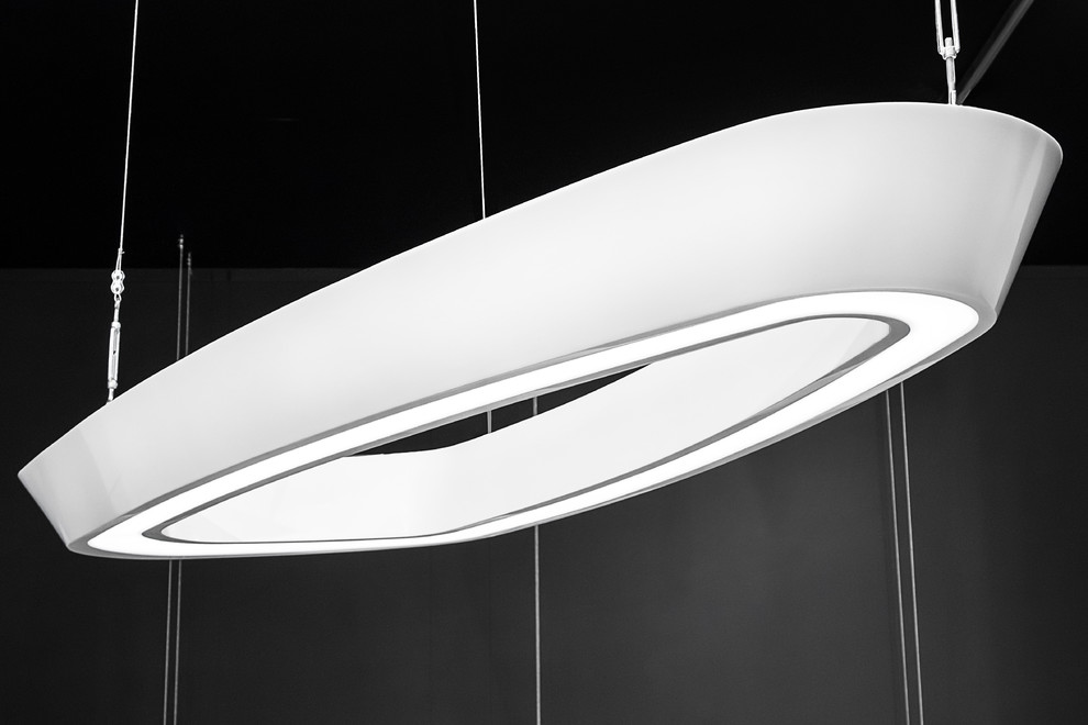 Кухня "Белое Озеро", г .Москва, дизайнер Чонг Че Хун, производство KARAT