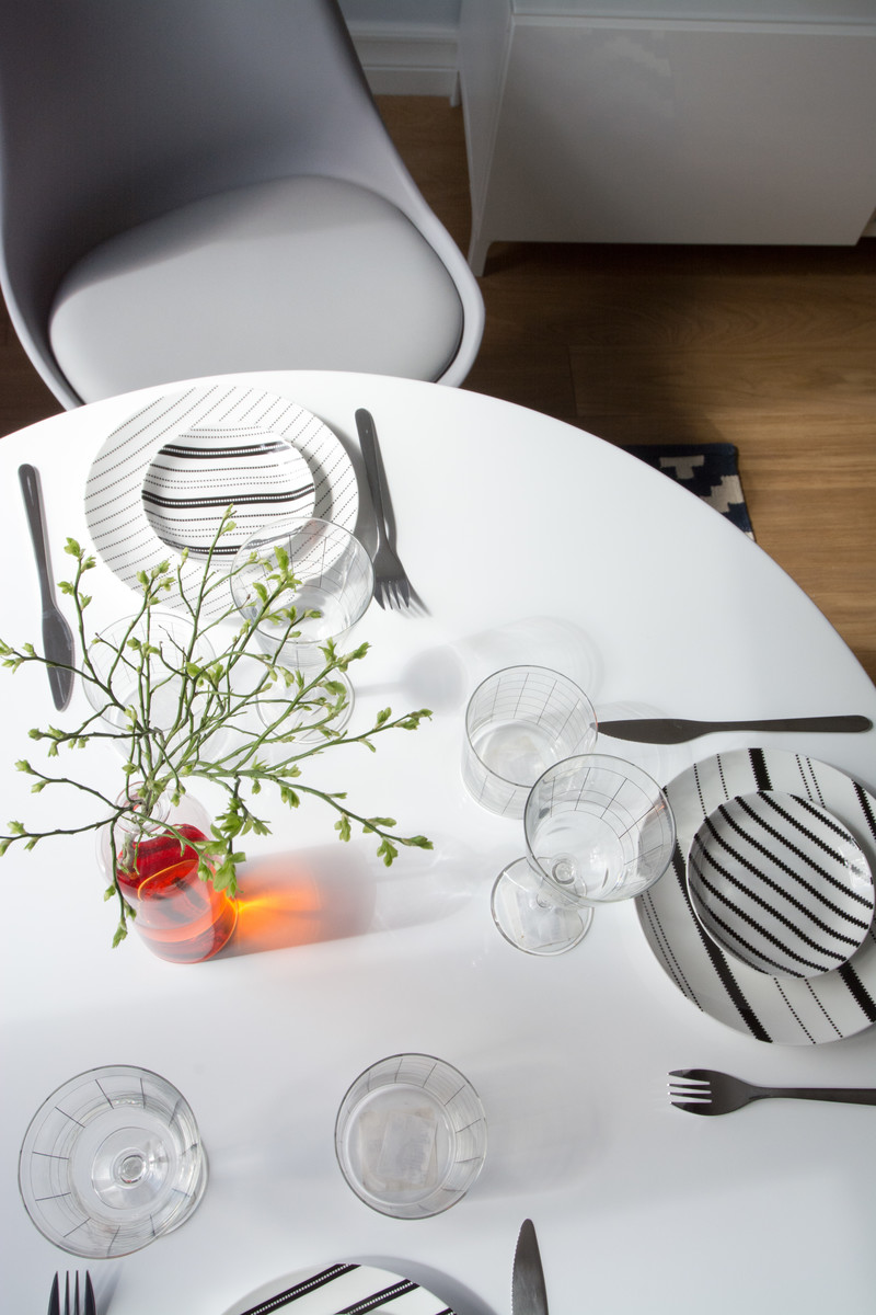 Легкая квартира с темной спальней