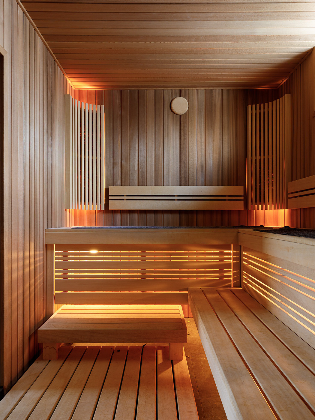 ЗАГОРОДНЫЙ ДОМ В ПОСЕЛКЕ «ОСТРОВ»