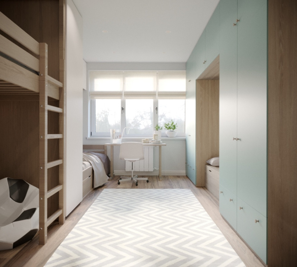 Apartment in old building, Dybenko street