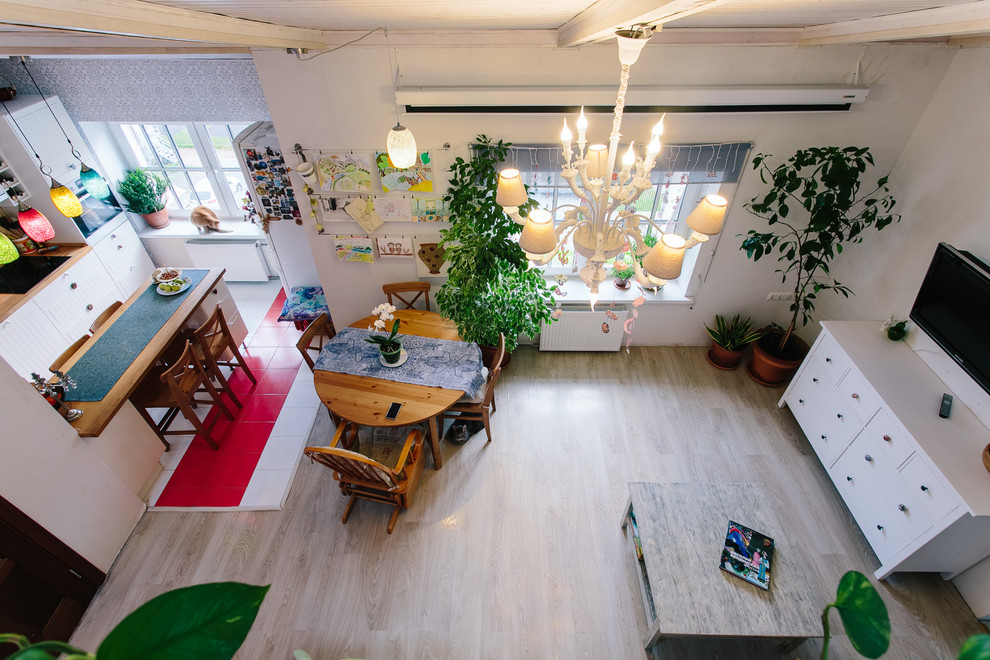 В гостях: Мансарда со стихийным ремонтом