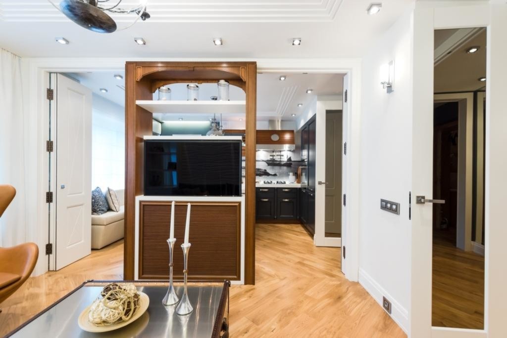 Кухня с иллюминатором