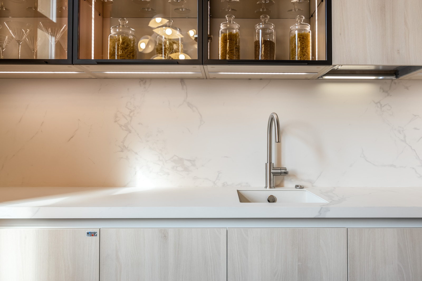 Вытяжка Konigin Navi Black в передаче «Квартирный вопрос».