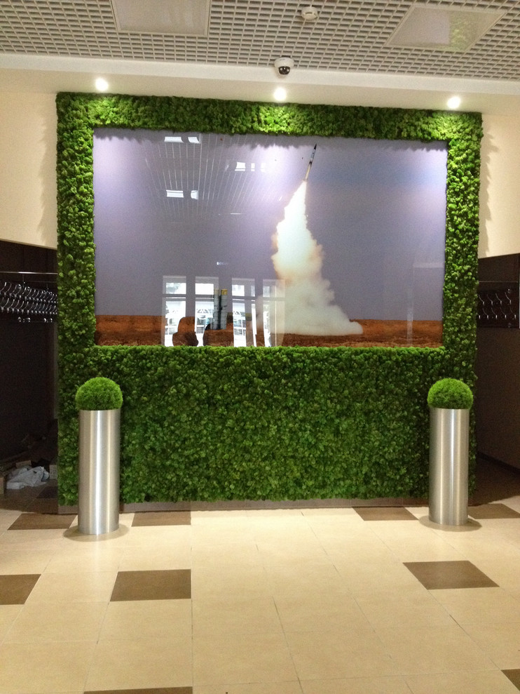 Обложка проекта: Озеленение стабилизированными растениями холла административного здания