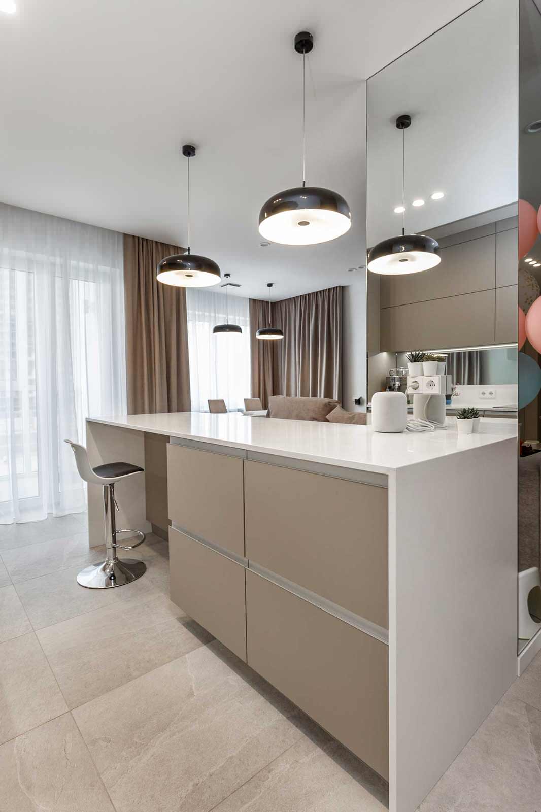 Бежевая кухня