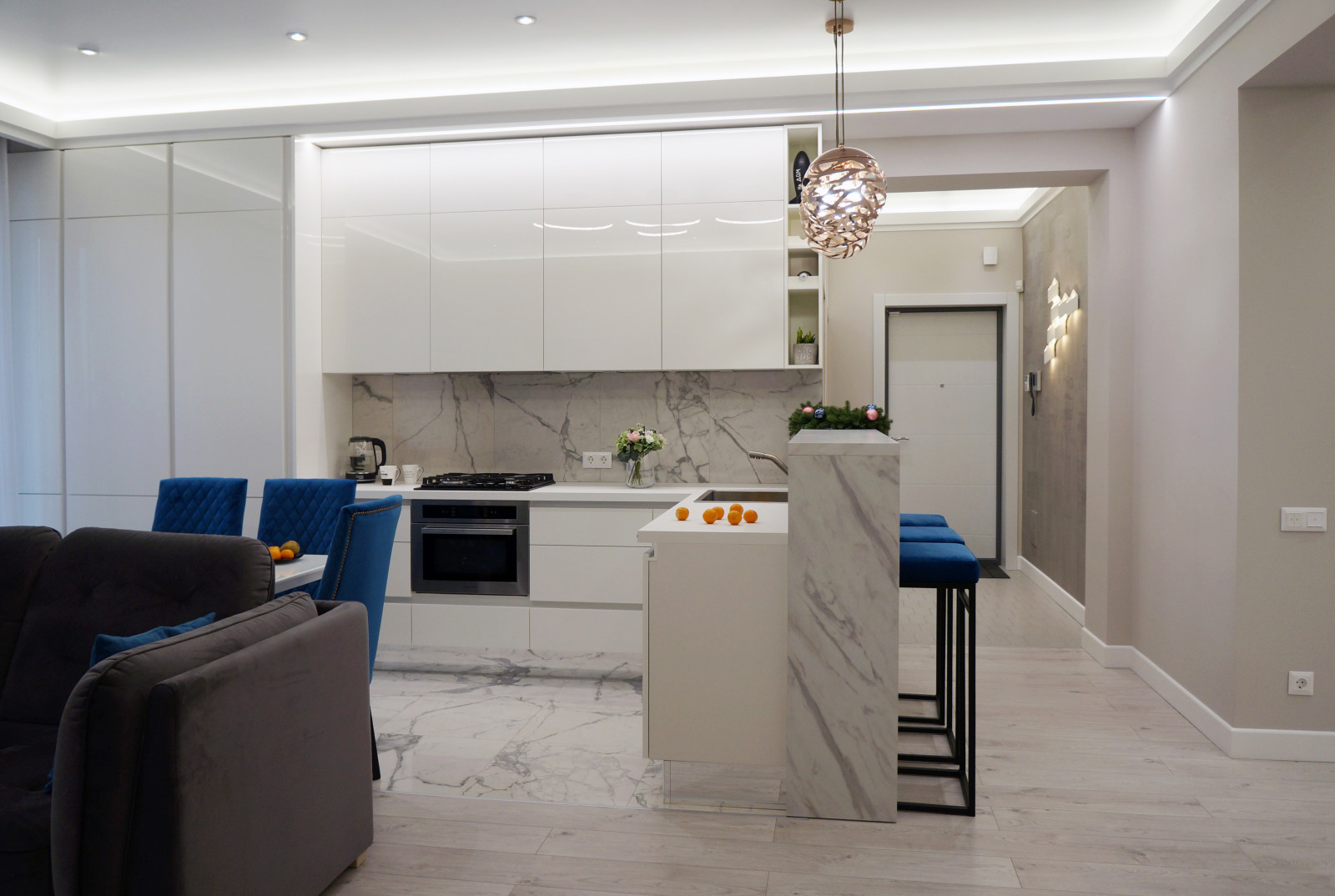 Реализация проекта *Гармония в серых оттенках*