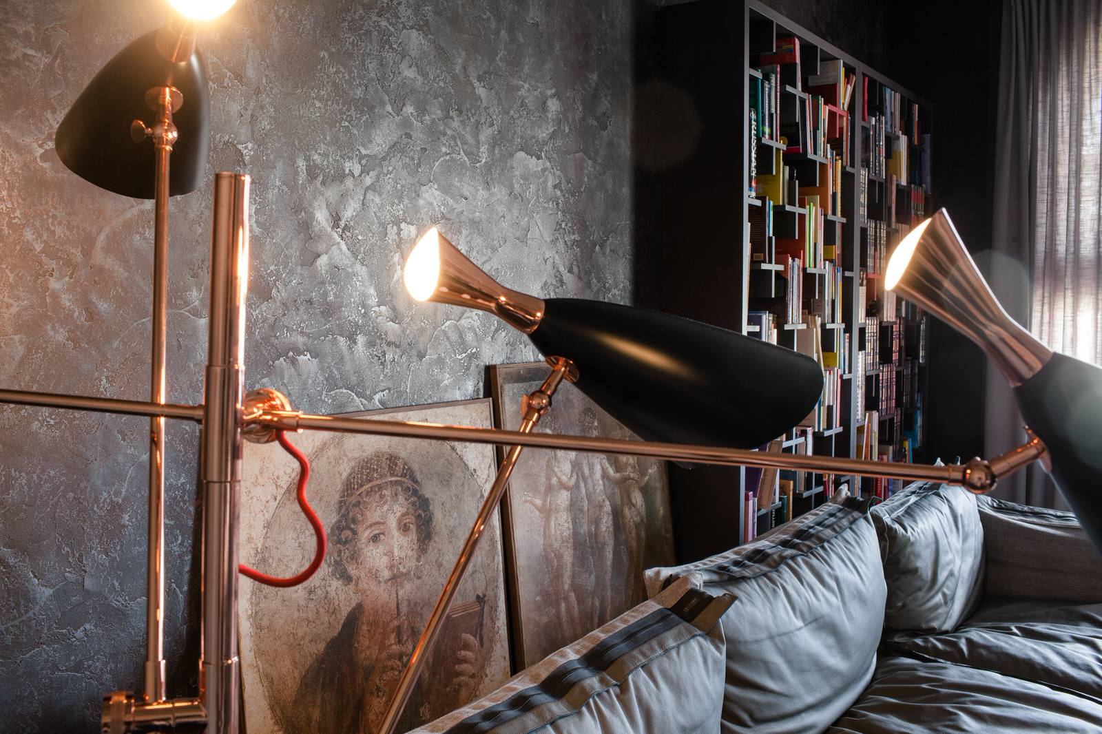 Вне формата