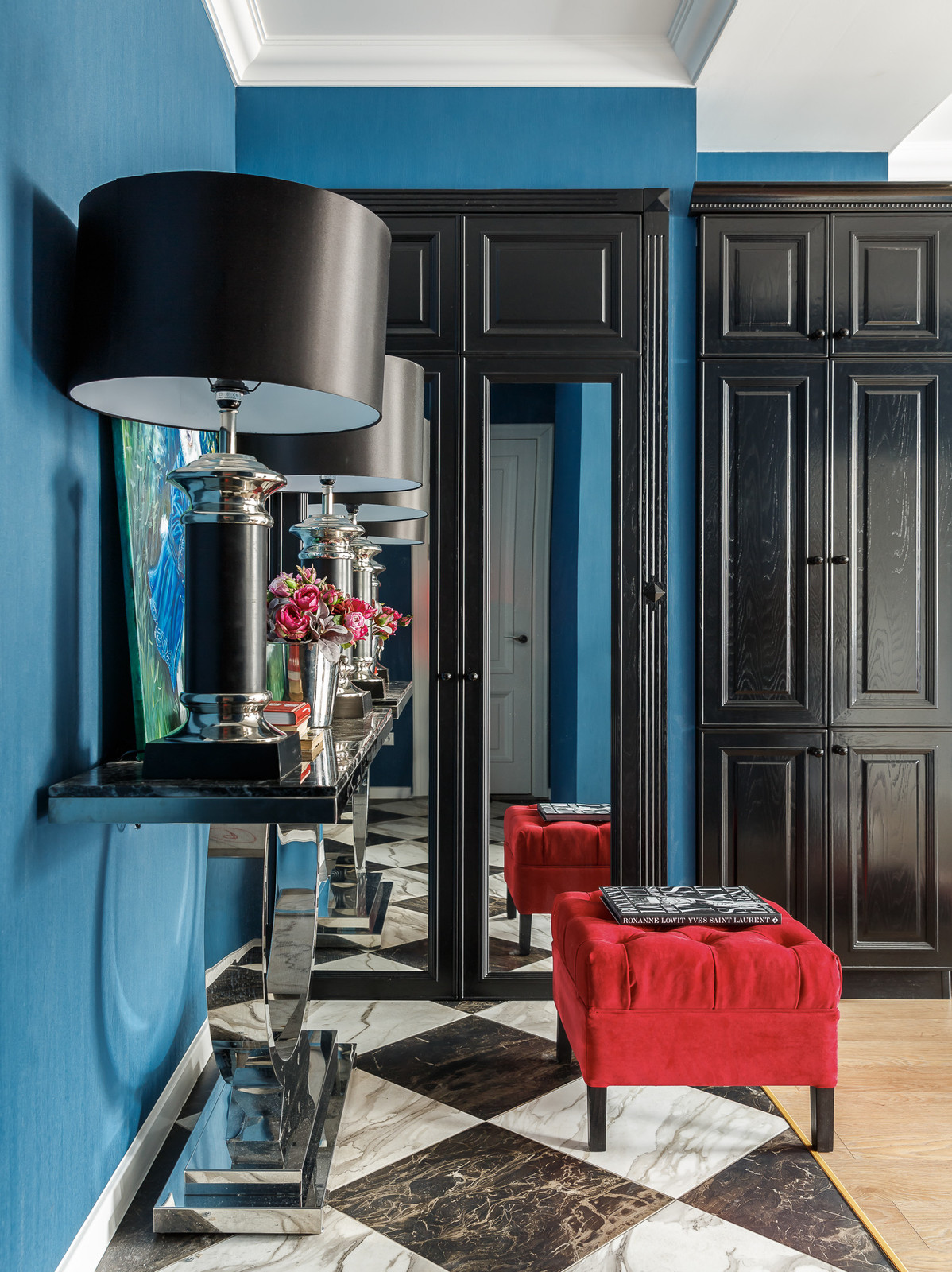 В гостях: Квартира, как из сказки Льюиса Кэрролла