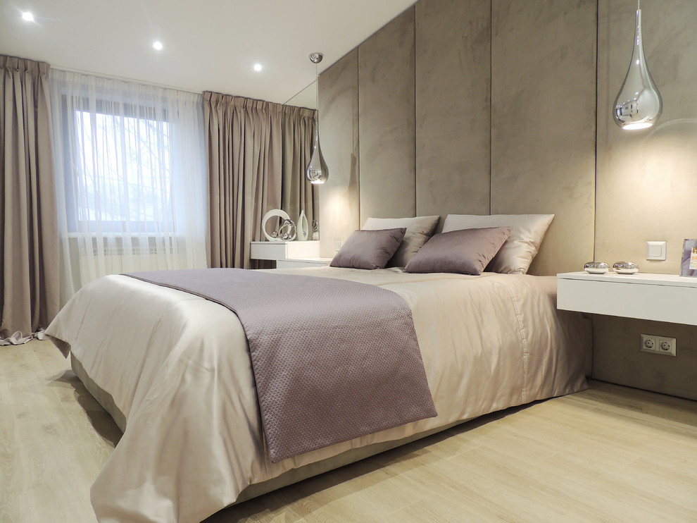 Обложка проекта: Этюд в сиреневых тонах