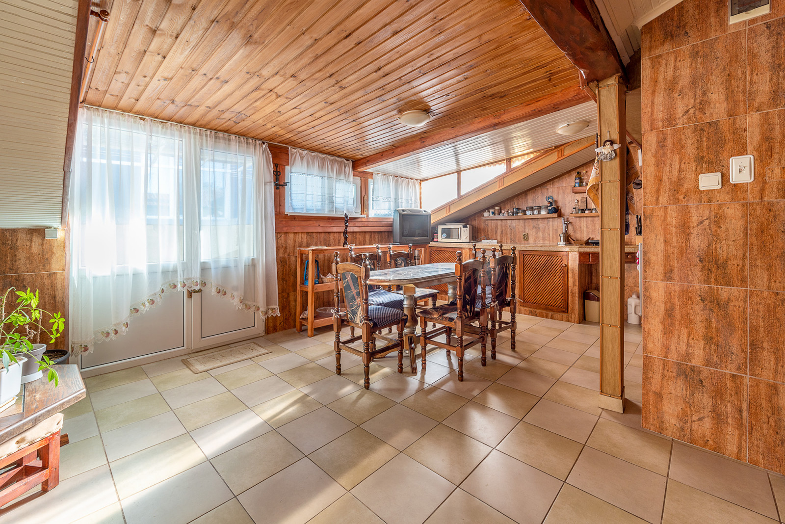 Варна центр, Мария Луиза 33