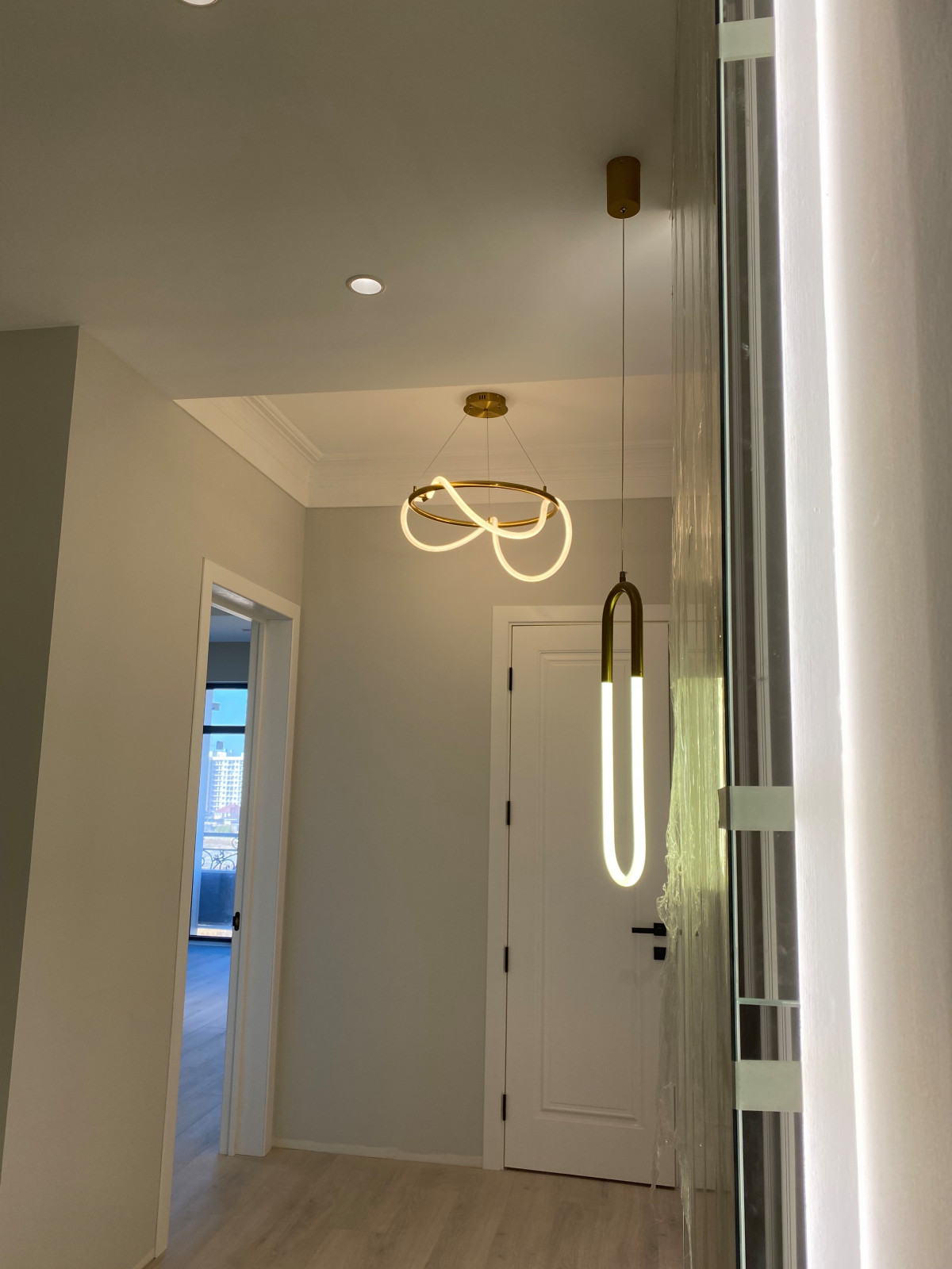 Освещение в коридоре