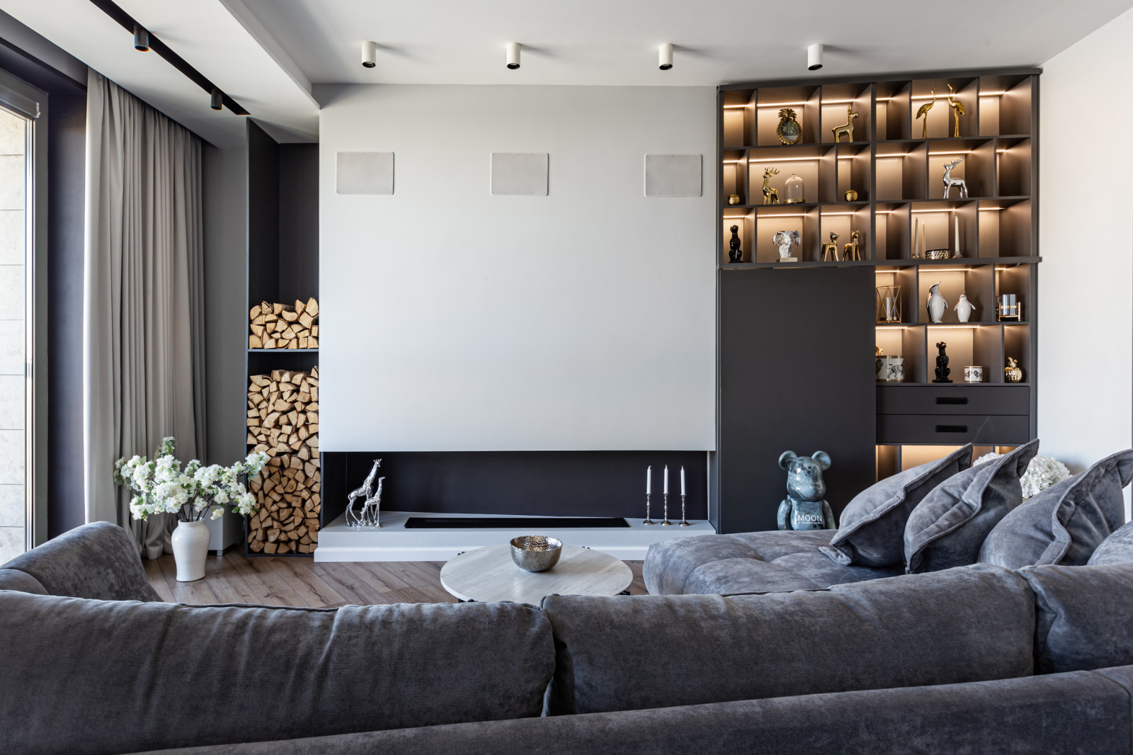 Обложка проекта: Современная квартира в минимализме