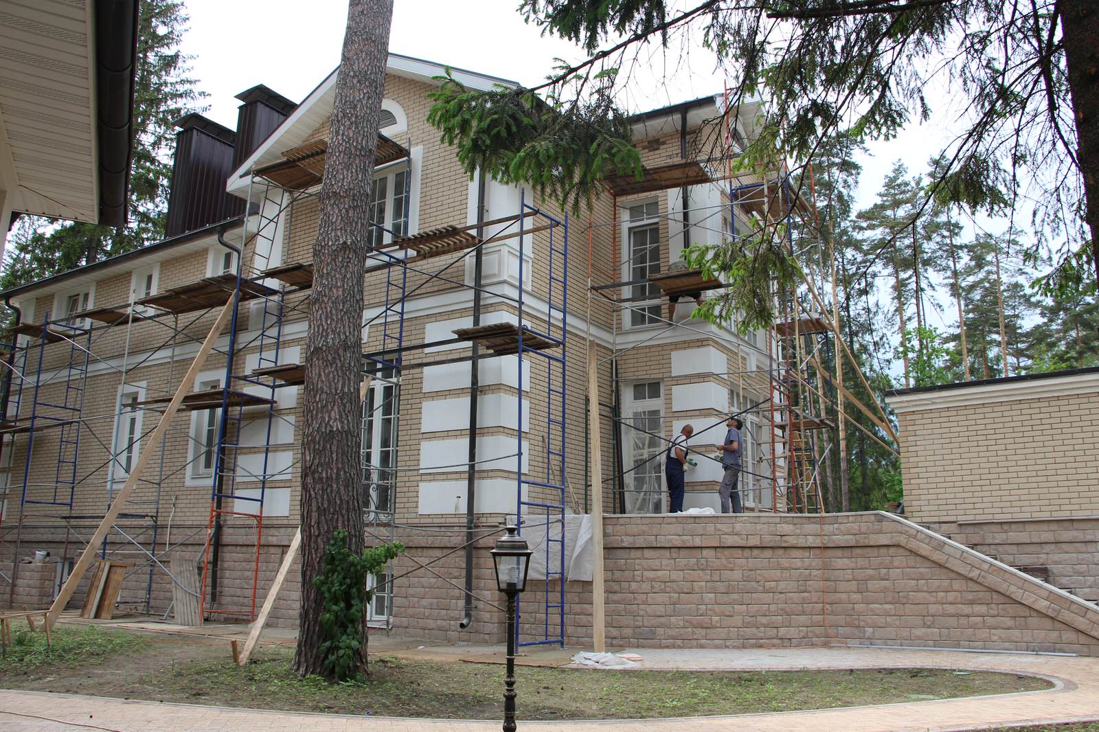 Коттедж в поселке "Чистые пруды 2" г. Пушкино, Моск. обл.