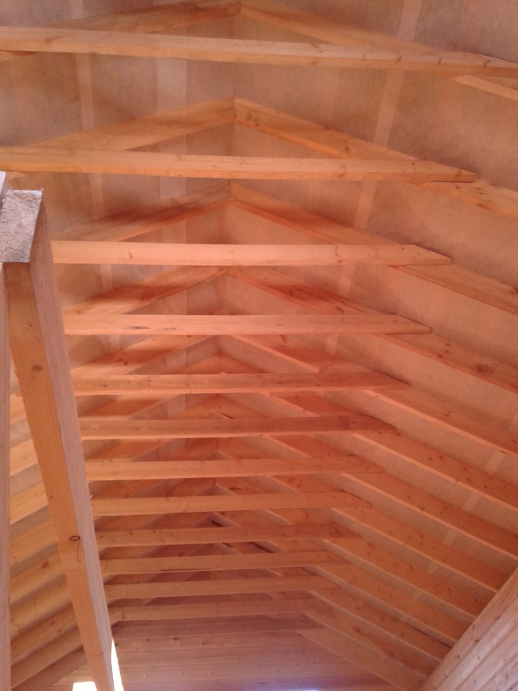 Обложка проекта: Декорирование гостиной и мансарды загородного дома