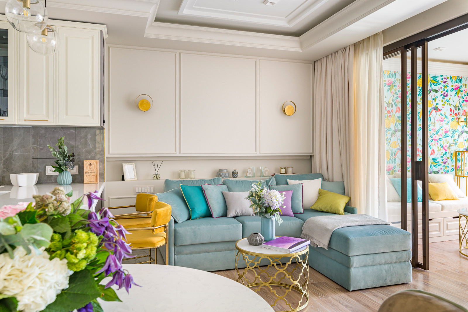 КВАРТИРА НА МИЧУРИНСКОМ ПРОСПЕКТЕ