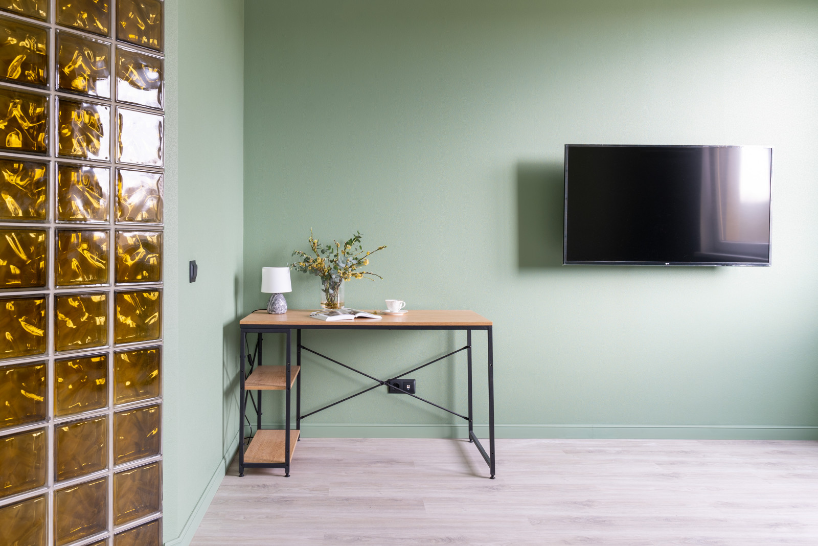 Магия ремонта. Как превратить однушку в уютную двушку.