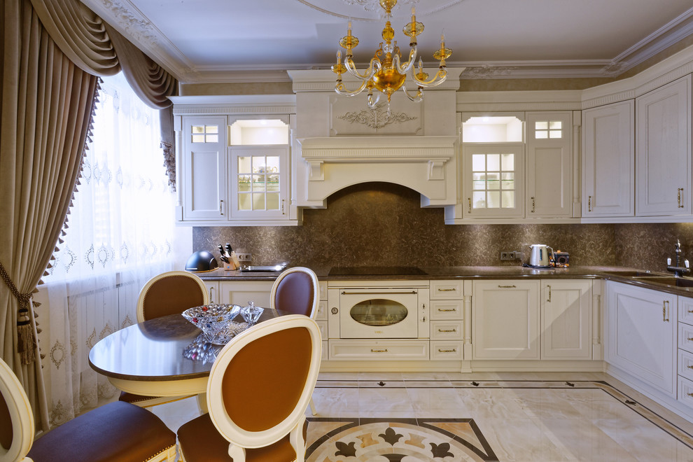 Victoria в теплых тонах