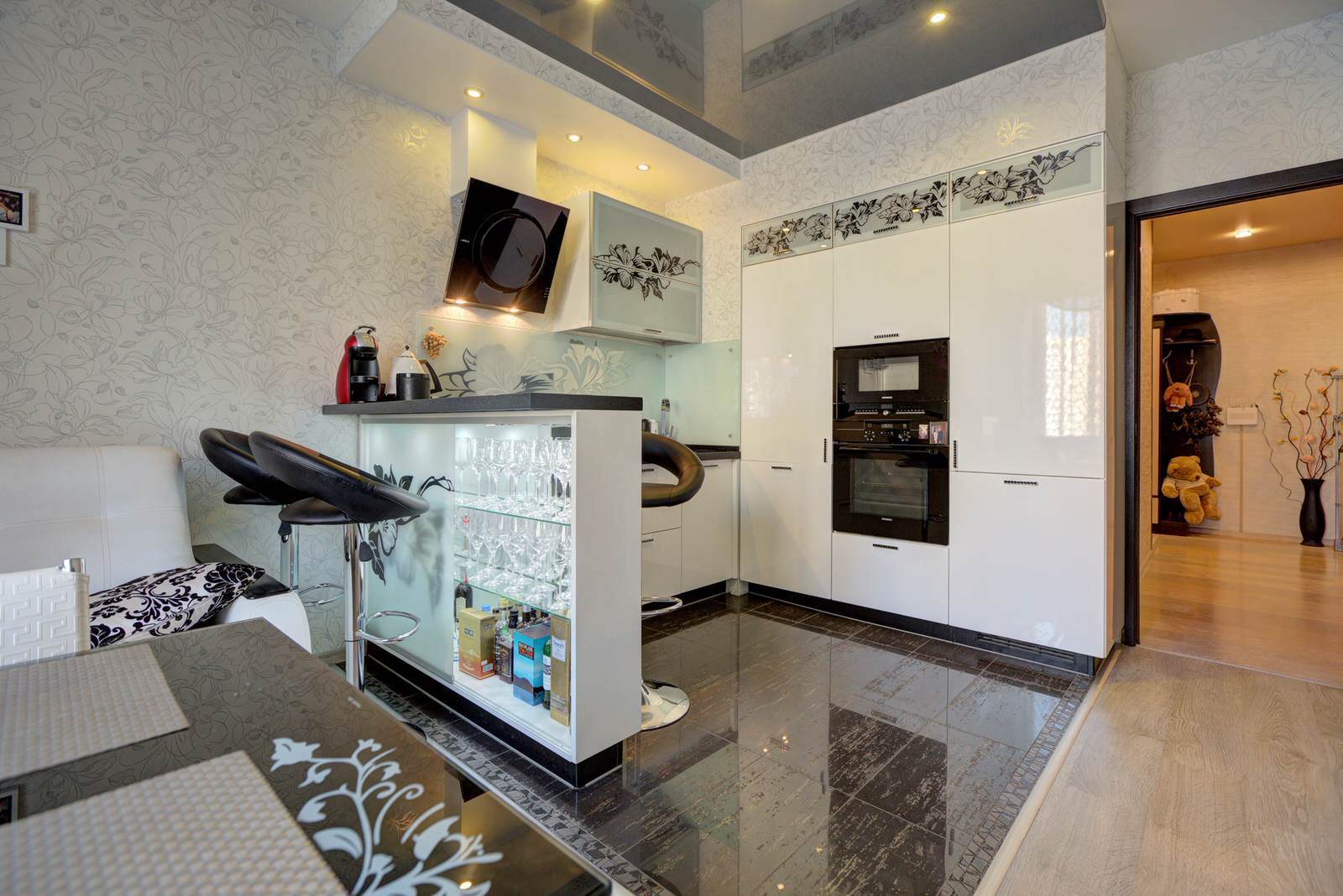 Дмитрий Мельников