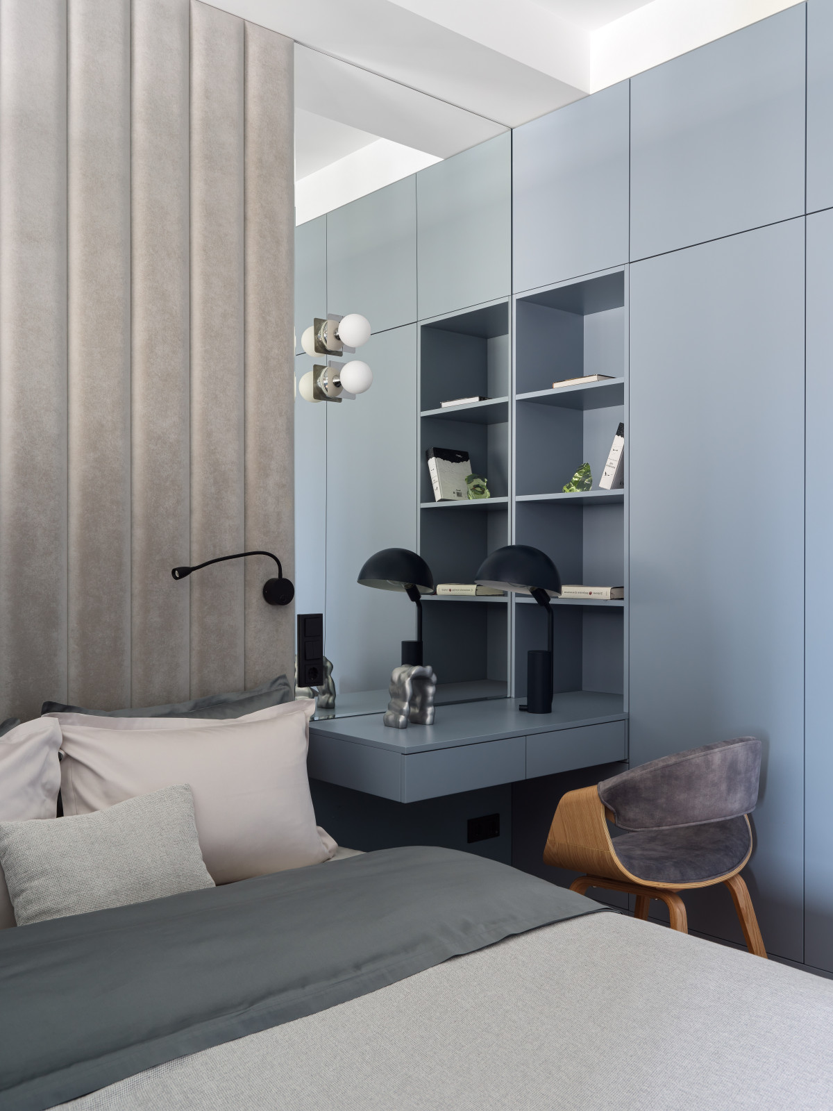 Идея зонирования спального и гостиного пространства